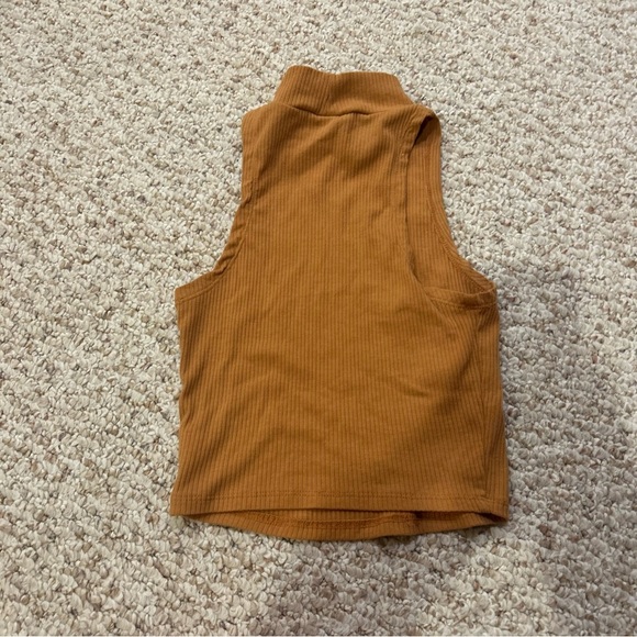 Aeropostale xs crop top mock neck orange tan ribbed PERFECT CONDITION - Picture 4 of 5